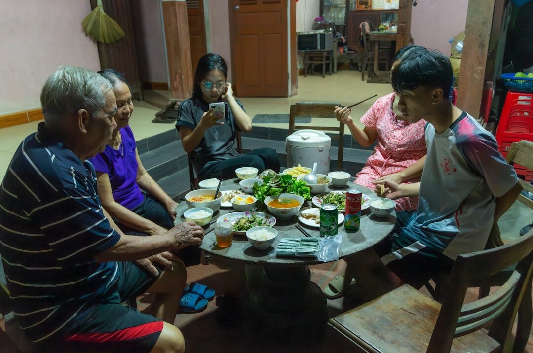 family sharing mate