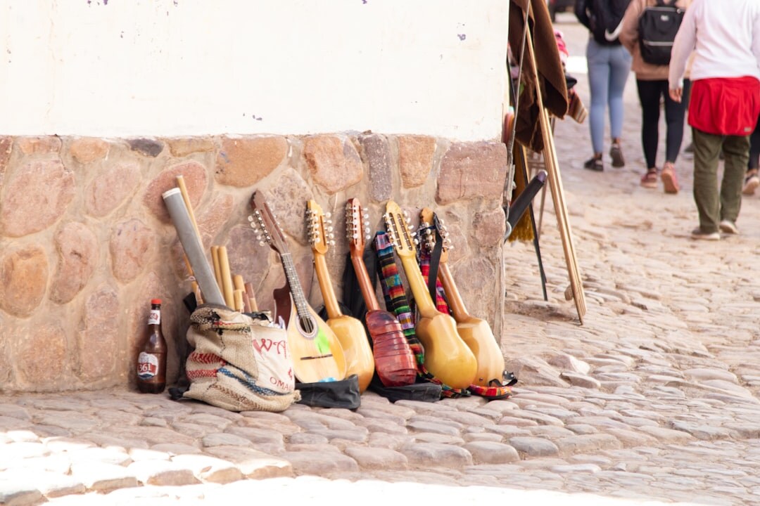 argentine folk musicians playing guitar